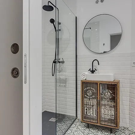 Apartment Square Deluxe